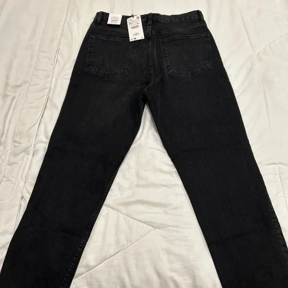 Zara Comfort Fit Mom Jeans - Black - Picture 3 of 7